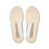 On THE ROGER Clubhouse men's tennis shoes featuring a sleek design, cushioned sole, and breathable upper for optimal performance.