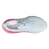 Women's ASICS GEL-Kayano 32 stability trainers in sky blue and digital sakura color with supportive design and cushioned sole.