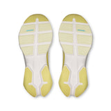 On Cloudpulse 2 women's training shoes with lightweight design, featuring breathable mesh and cushioned soles for comfort and support.