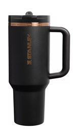 Stanley x Messi GOAT Quencher ProTour flip straw tumbler 40 oz (1.18L), insulated stainless steel drink container with flip lid.