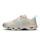On Cloudsolo LOEWE women's active life sneakers, lightweight running shoes with sleek design and comfortable cushioning.