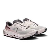 Women's On Cloudvista 3 trail running shoes with mesh uppers and cushioned soles, designed for outdoor trail running.