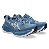 Unisex ASICS Superblast 2 tempo trainers in white with winter sea accents, showcasing sleek design and sporty style.
