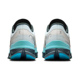 Women's On Cloudflow 5 road running shoes with lightweight design and breathable mesh upper, displayed on a neutral background.